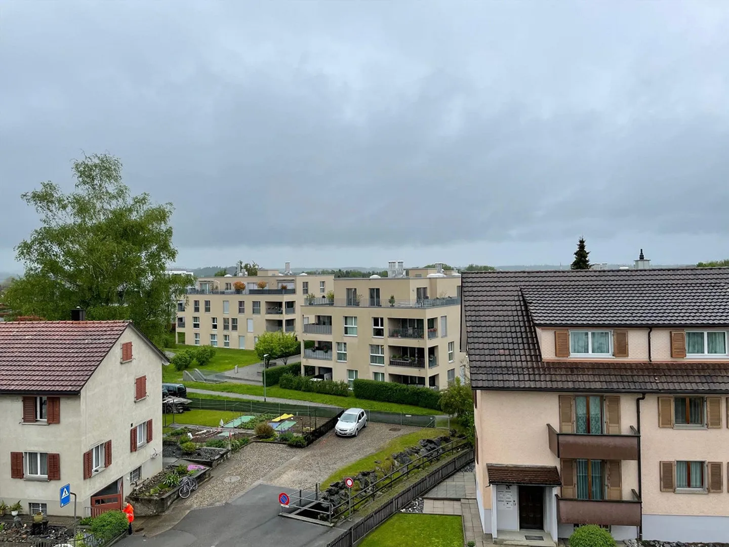 Petit, fin, à moi - Votre bonheur de 1,5 pièce partiellement rénové ! - Photo 3 sur 8