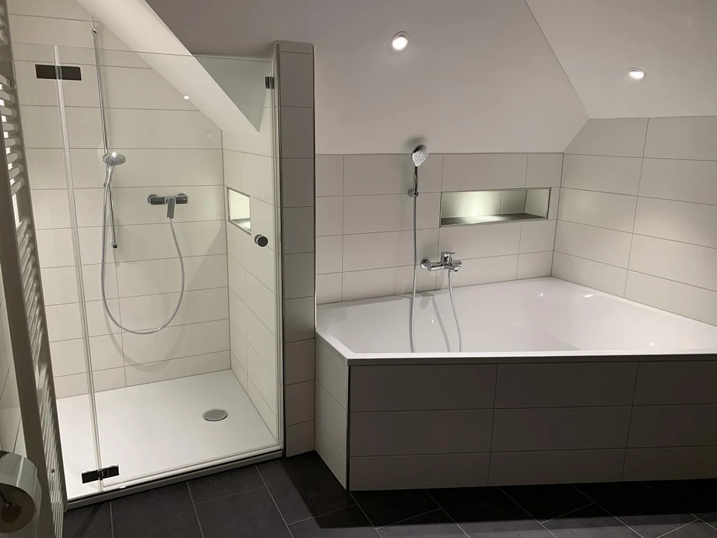 Stilvolles Apartment mit herrlicher Aussicht - Foto 6 von 10