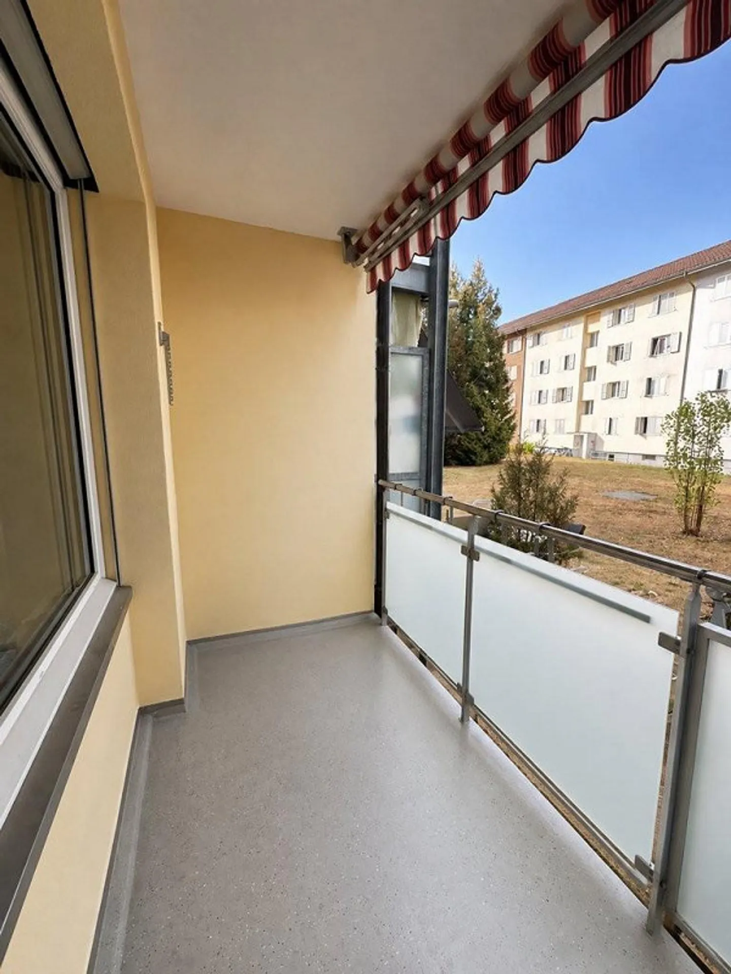 3-room apartment for rent in Ostermundigen - Photo 2 of 8