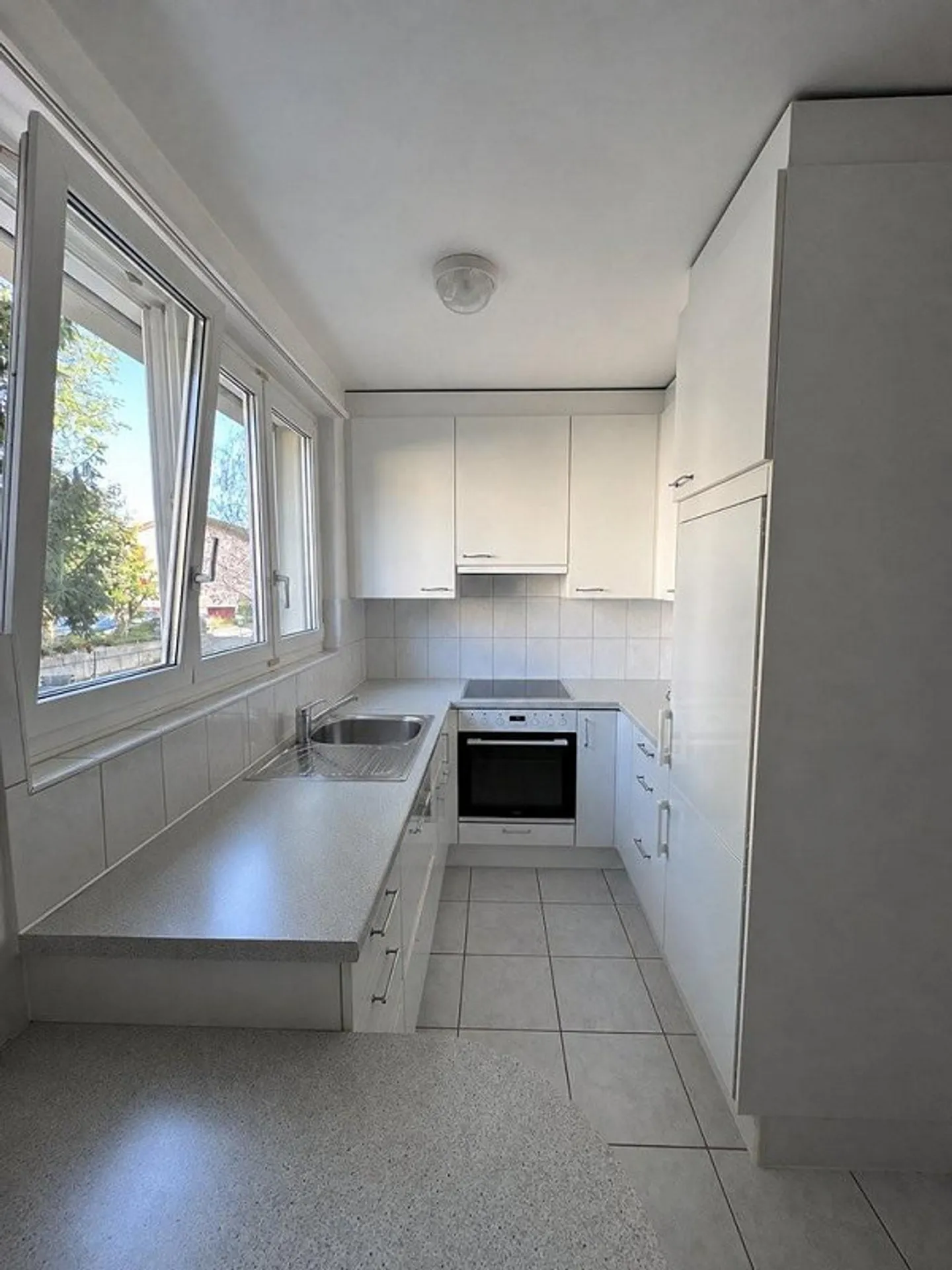 3-room apartment for rent in Ostermundigen - Photo 3 of 8
