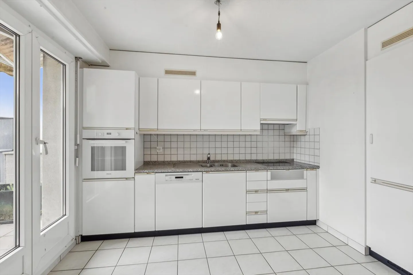 Wohnung mieten - Foto 4 von 13