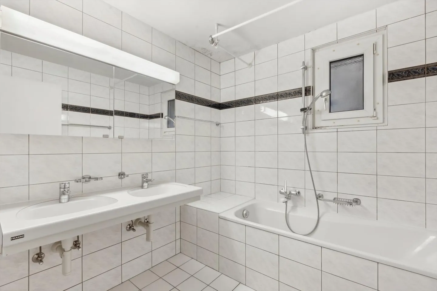 Wohnung mieten - Foto 5 von 13