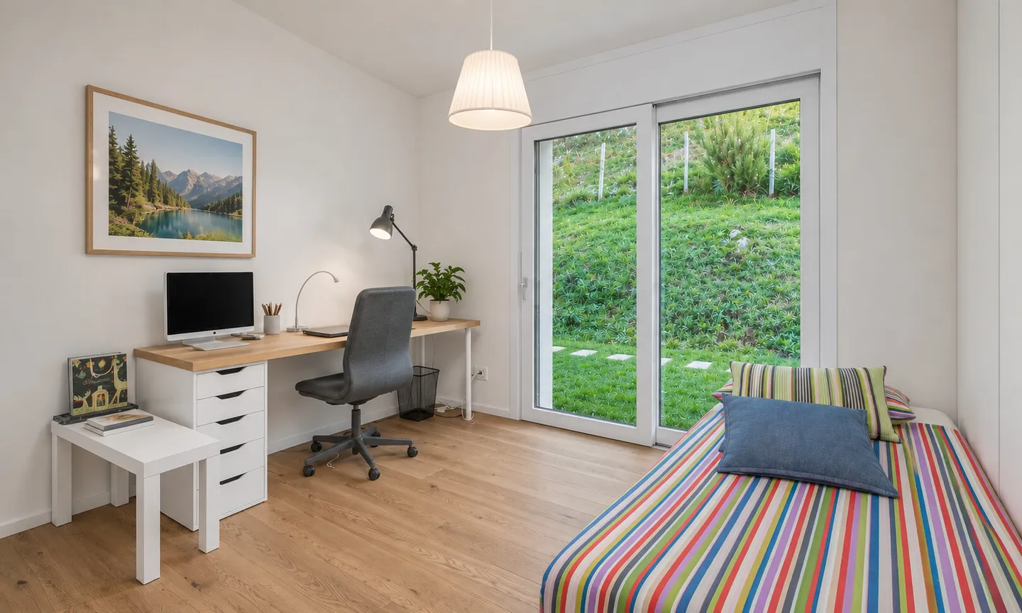 NEUES MÖBLIERTES PENTHOUSE MIT 4.5 ZIMMERN UND SEEBLICK IN ROVIO - Foto 6 von 11