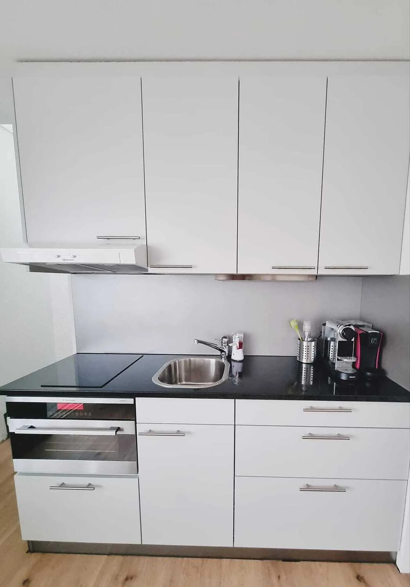 2 ZI-WOHNUNG IN FRAUBRUNNEN (BE), MÖBLIERT, TEMPORÄR - Foto 4 von 8