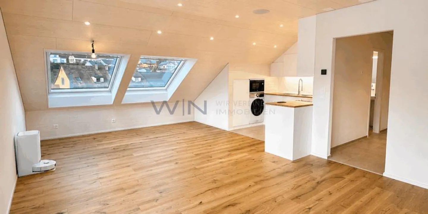 High-quality apartment including parking space - Photo 1 of 13