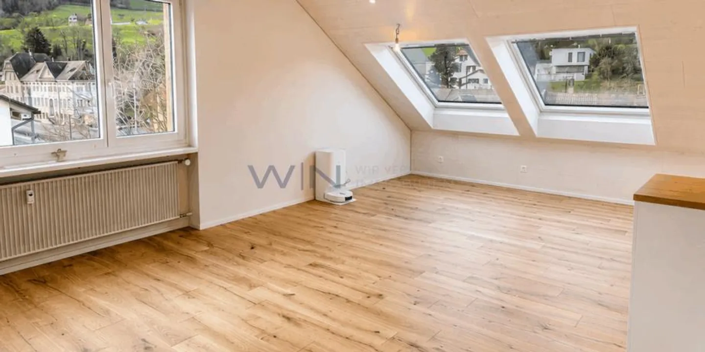 High-quality apartment including parking space - Photo 6 of 13