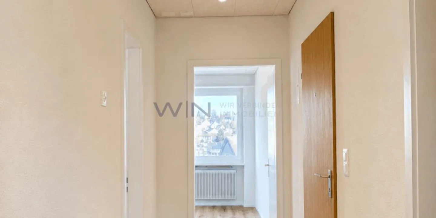 High-quality apartment including parking space - Photo 12 of 13