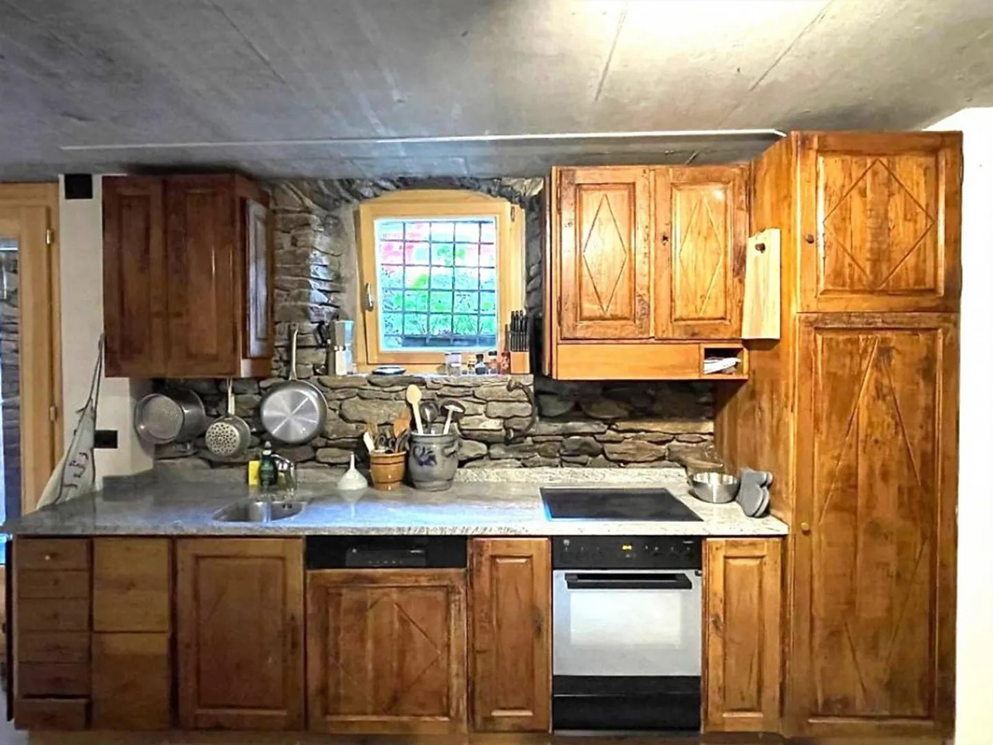 RUSTIQUE MERVEILLEUX, TRADITION ET POSSIBILITÉS DE DÉVELOPPEMENT - Photo 8 sur 13