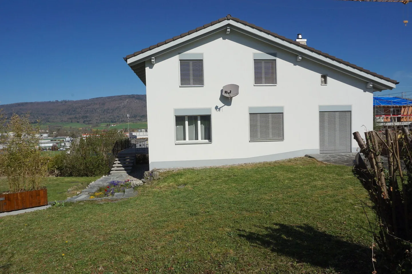 Charmante Maison Individuelle dans le Jura - Photo 6 sur 24