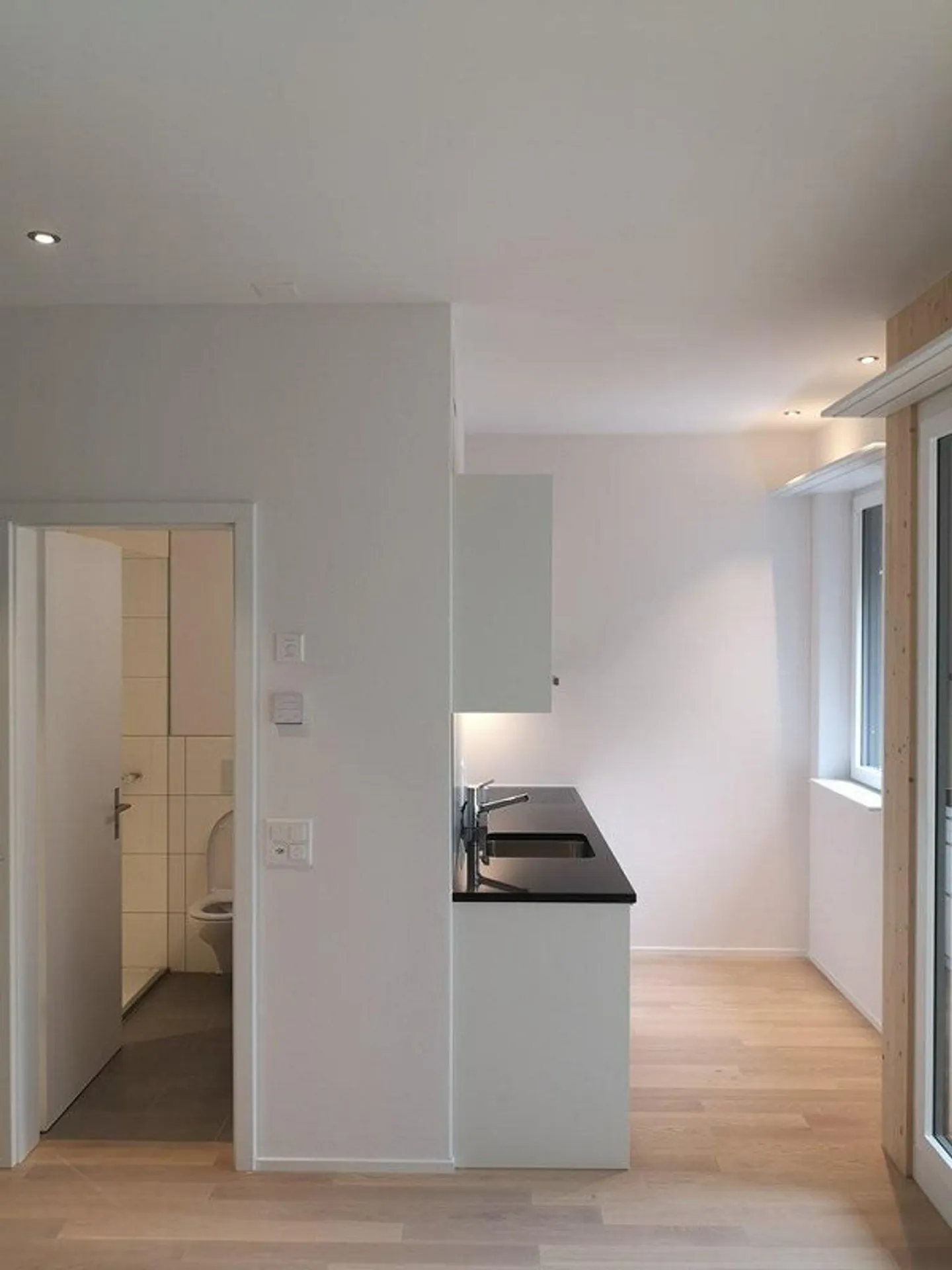 Appartamento moderno 1.5 camere con balcone spazioso - Foto 2 di 8