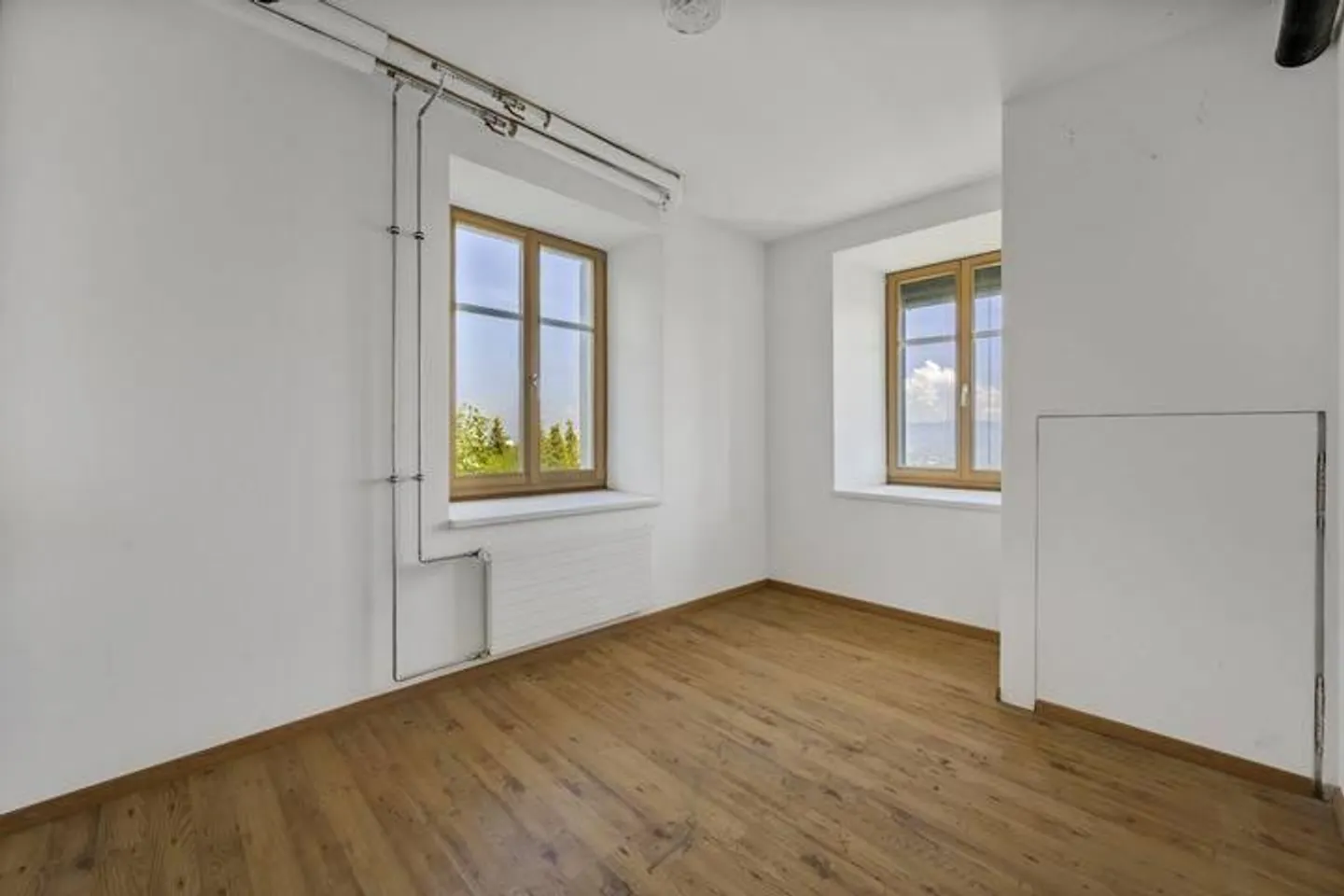 CASA MULTIFAMILIARE STORICA CON VISTA SUL LAGO DI COSTANZA - Foto 2 di 9