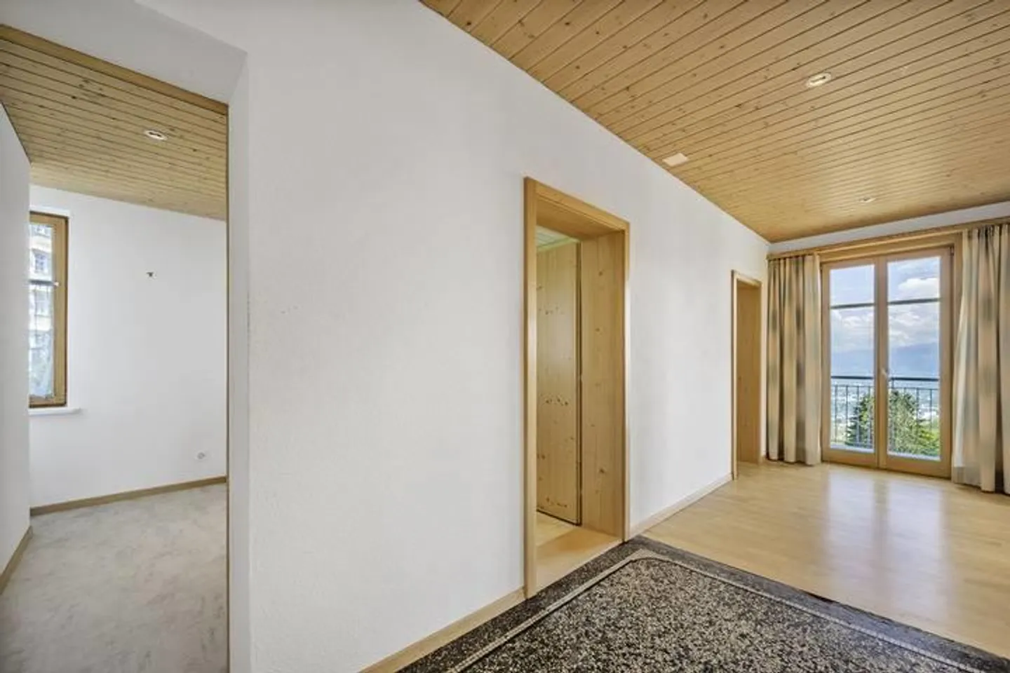 CASA MULTIFAMILIARE STORICA CON VISTA SUL LAGO DI COSTANZA - Foto 4 di 9