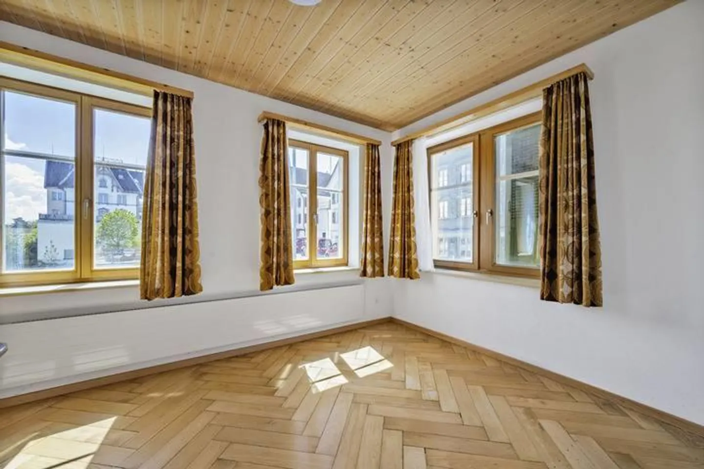 CASA MULTIFAMILIARE STORICA CON VISTA SUL LAGO DI COSTANZA - Foto 5 di 9