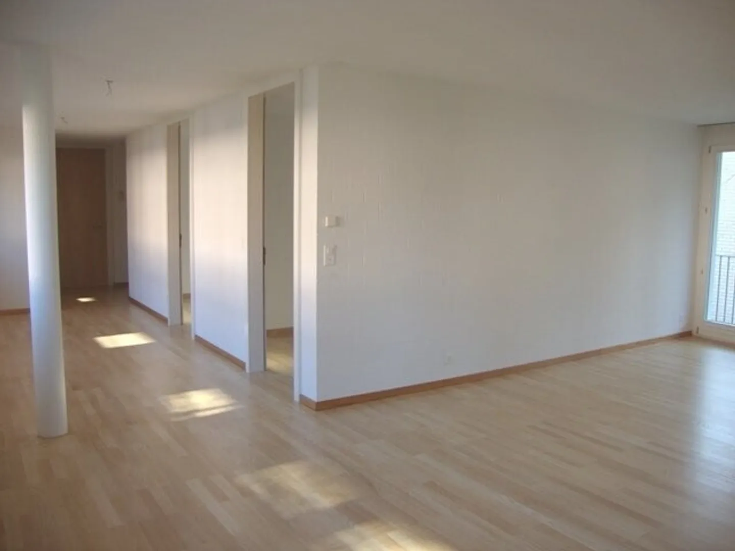 Appartement à louer - Photo 2 sur 7
