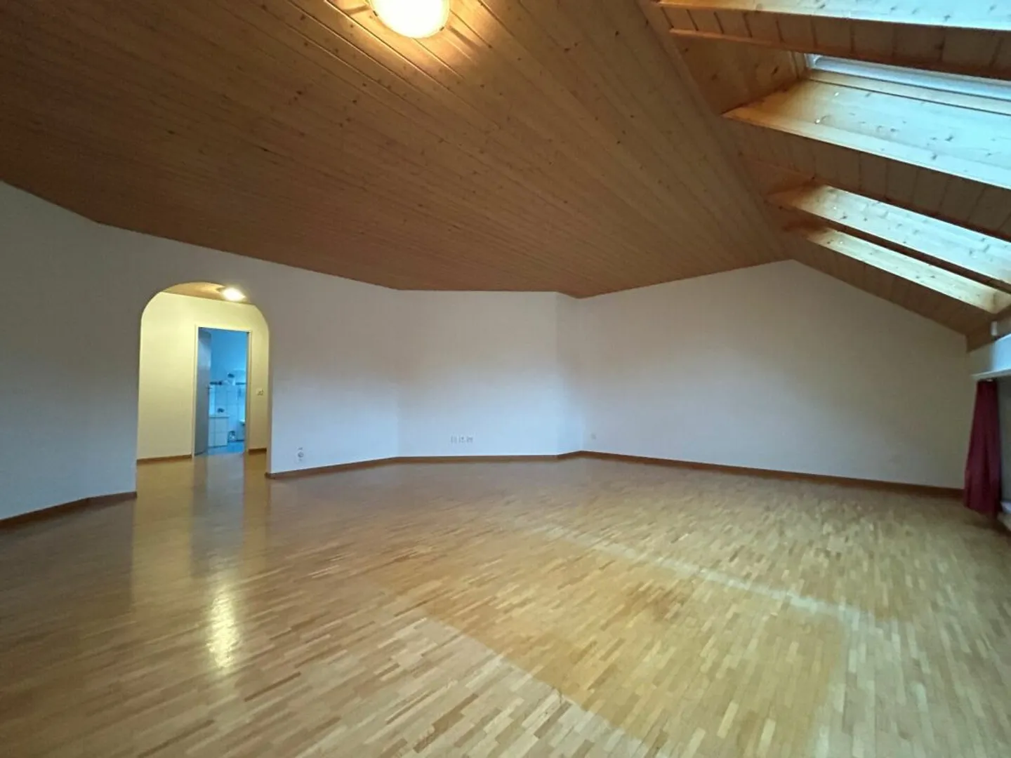 Appartamento in affitto - Foto 3 di 11