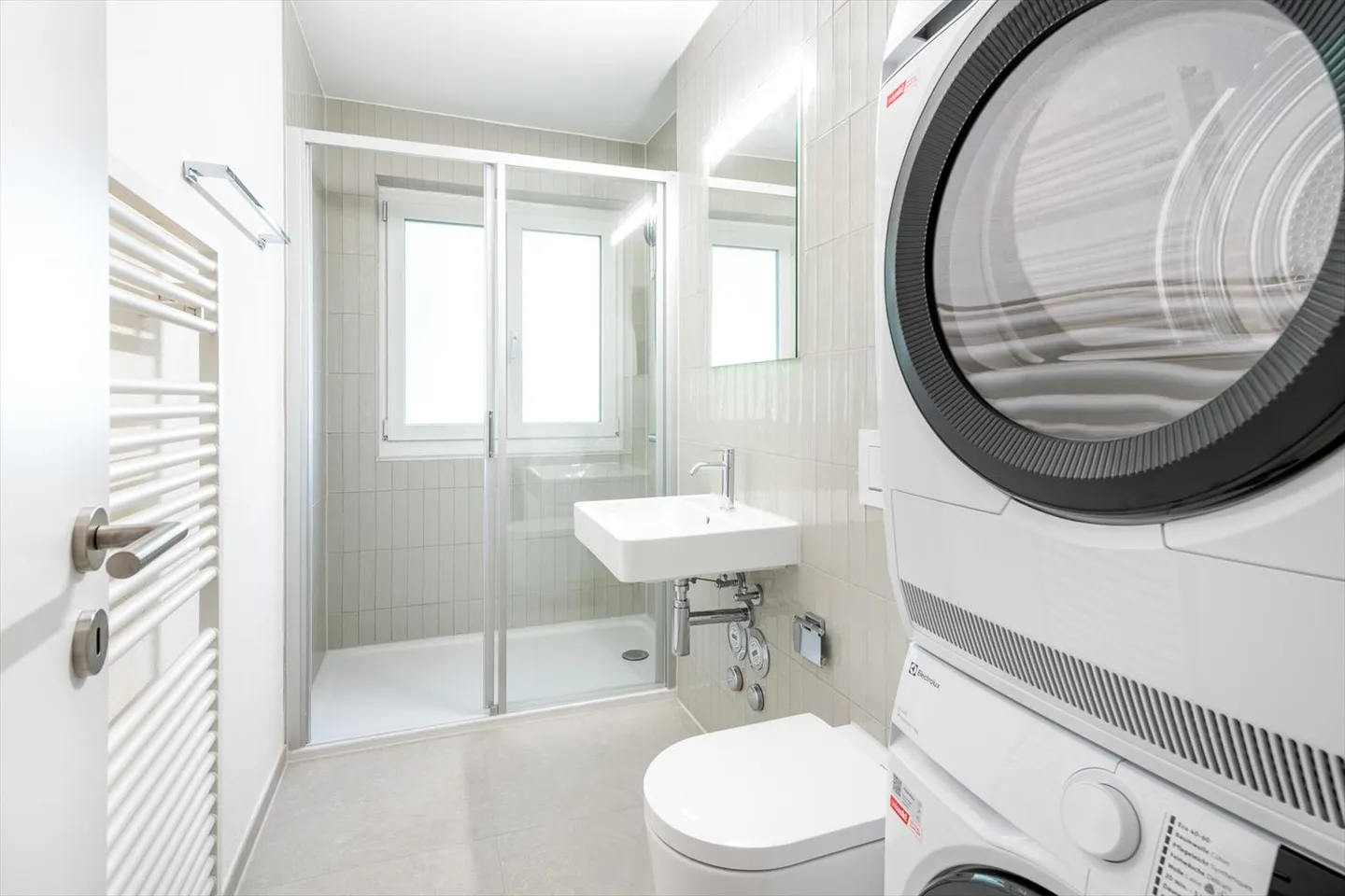 Freshly renovated - Central - Your new home? - Photo 10 of 12