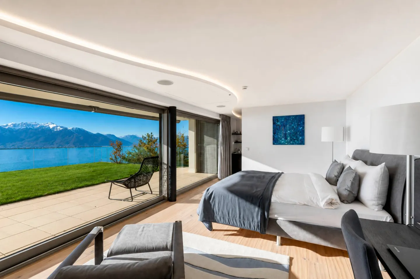 Luxuriöse 6,5-Zimmer-Wohnung mit atemberaubendem Seeblick - Foto 7 von 12