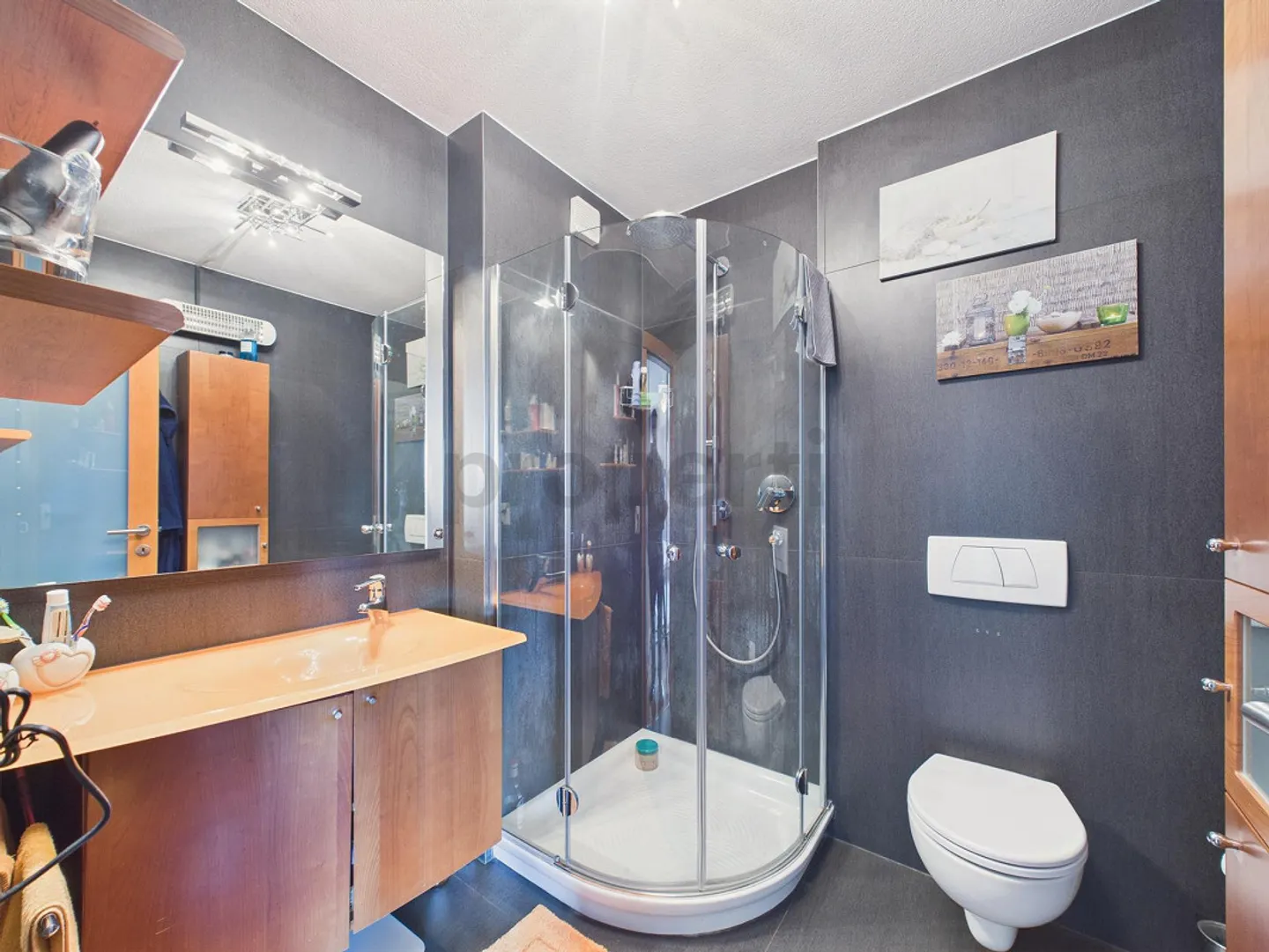 Elegant detached house with 6.5 rooms, garden, and open view in Davesco-Soragno - Photo 8 of 14