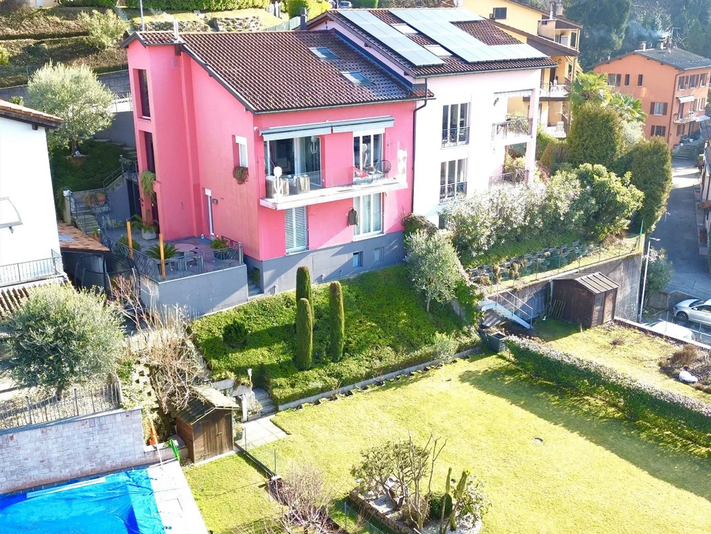 Elegant detached house with 6.5 rooms, garden, and open view in Davesco-Soragno - Photo 11 of 14