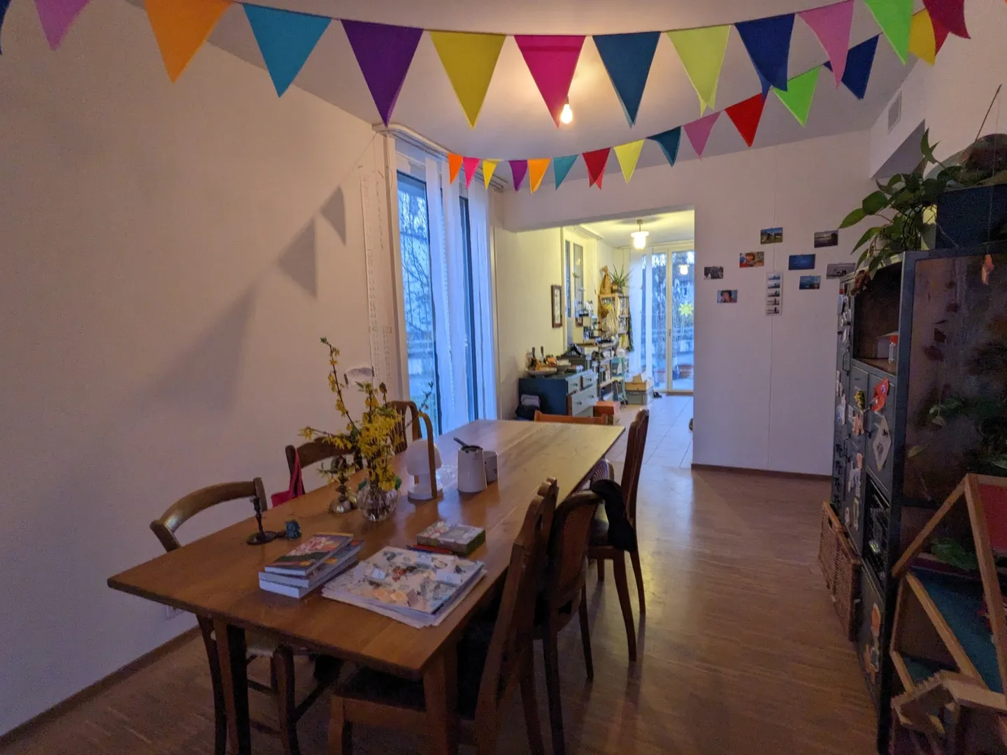 Appartement spacieux avec terrasses - Photo 2 sur 8