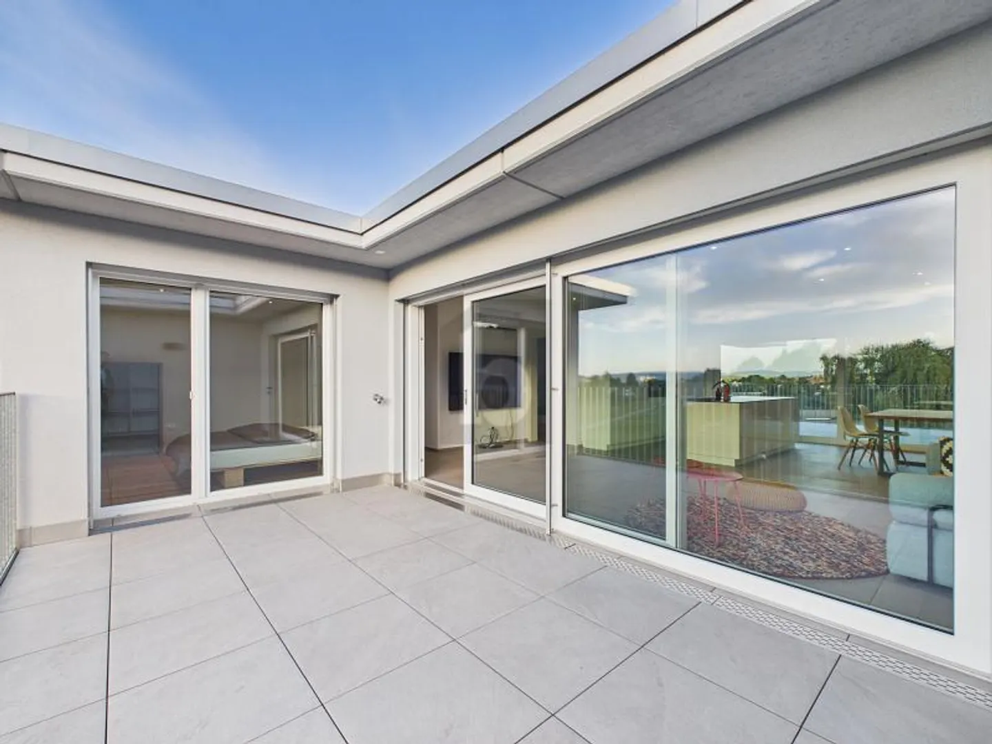 BEAUTIFUL VIEW WITH LARGE TERRACE - Photo 5 of 6