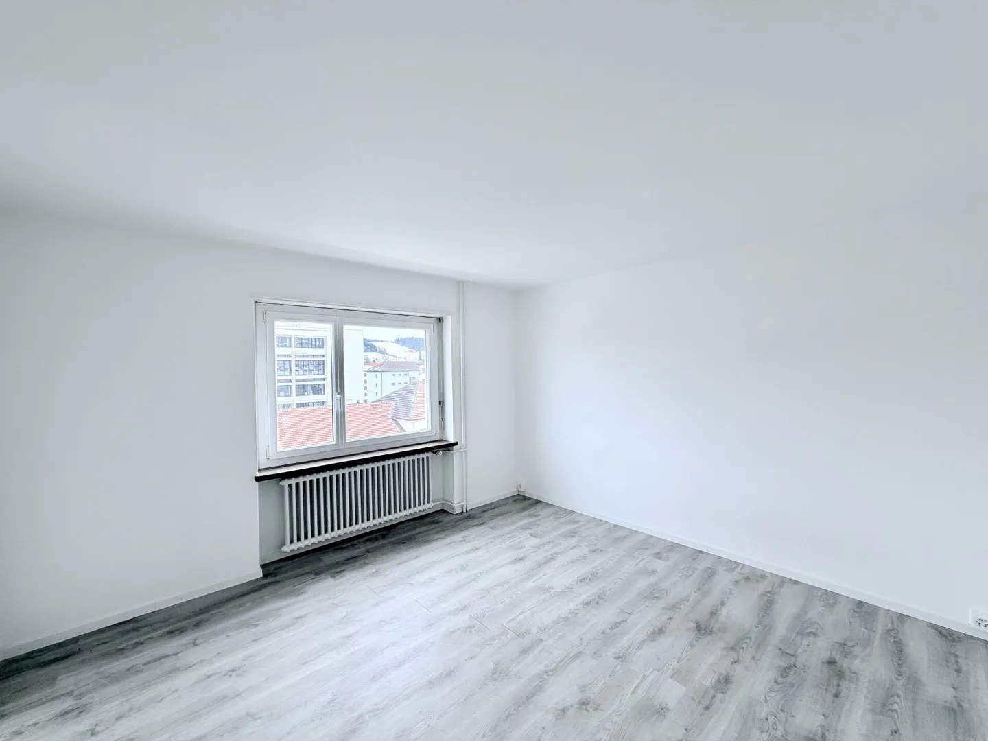 Luminoso! Appartamento di 3.0 stanze con balcone - Foto 3 di 5