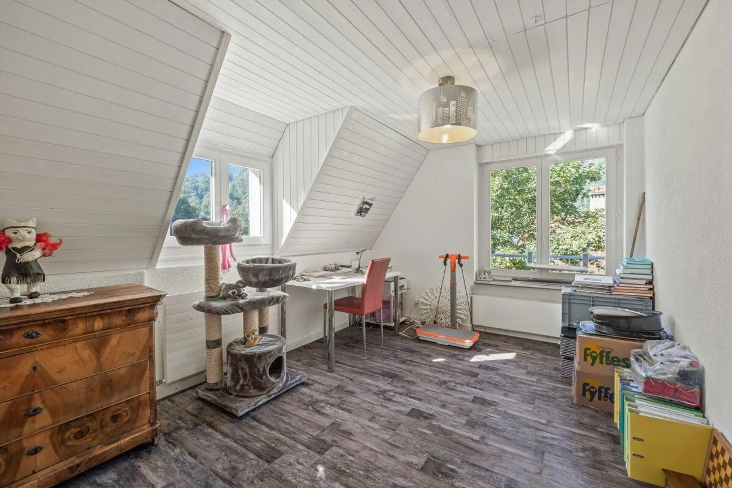 Casa bifamiliare con appartamento ai margini della zona edificabile - Foto 12 di 18