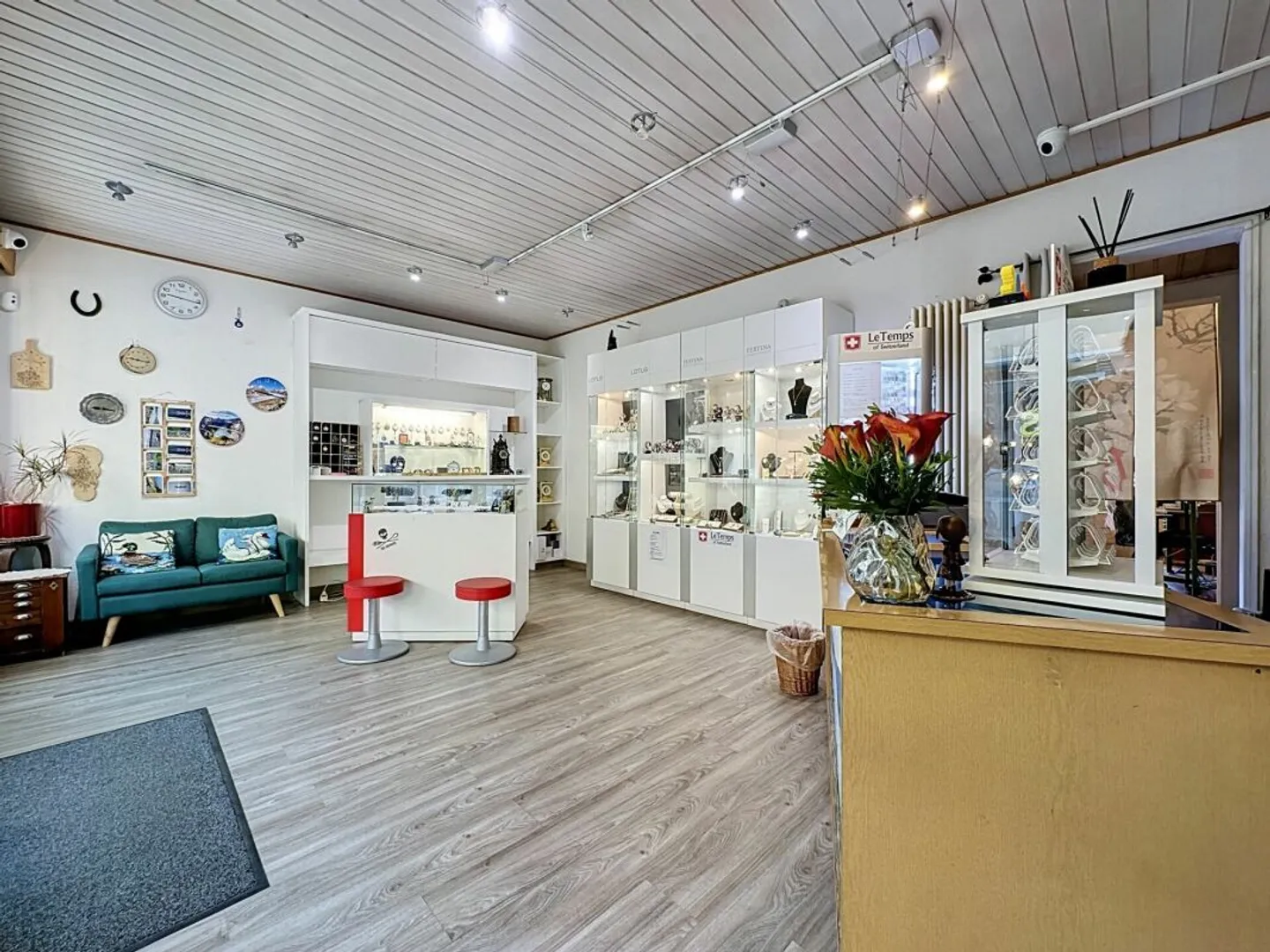 Espace commercial à louer - Photo 4 sur 12