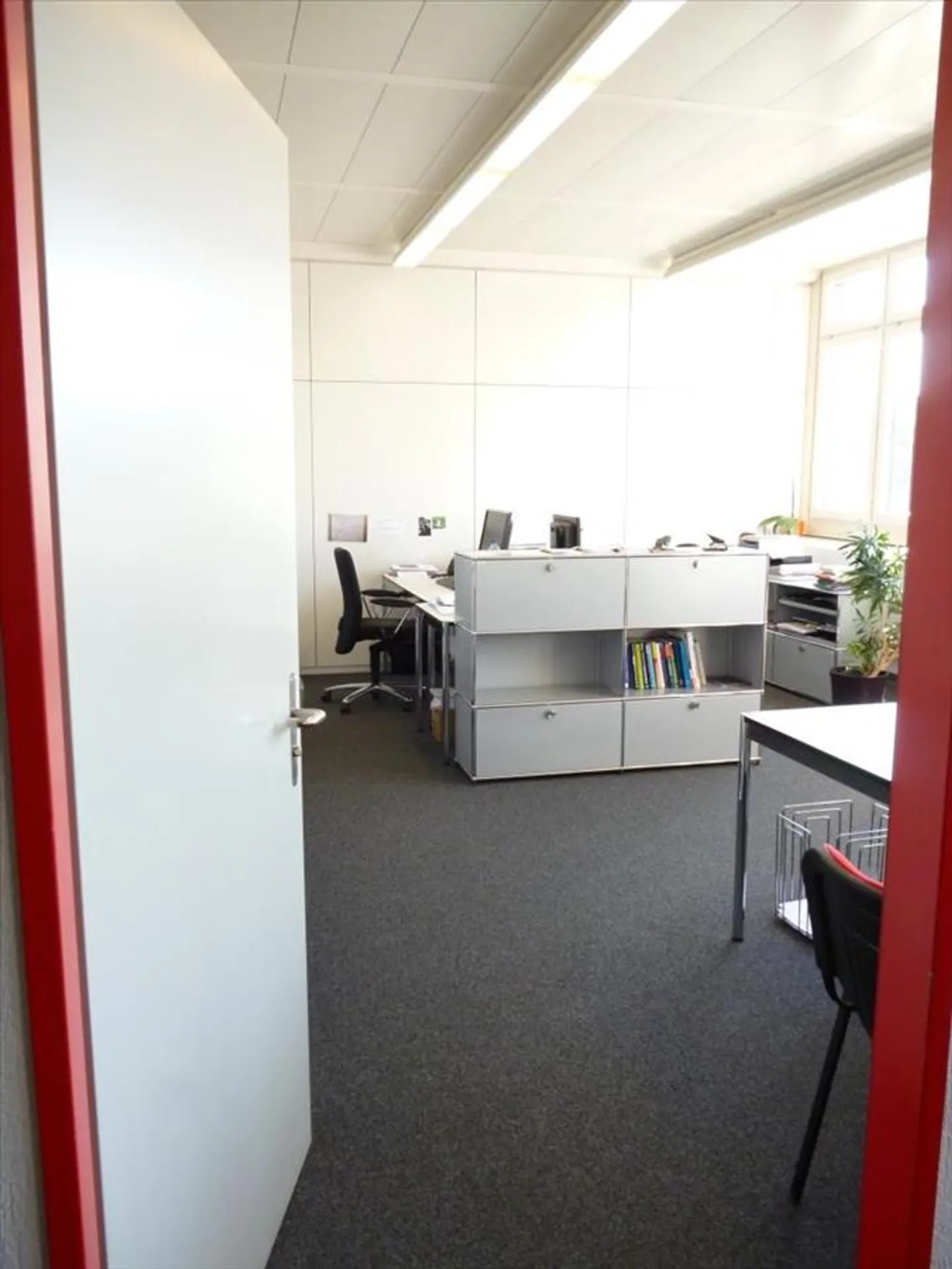 Your company's start begins now! - Photo 3 of 5
