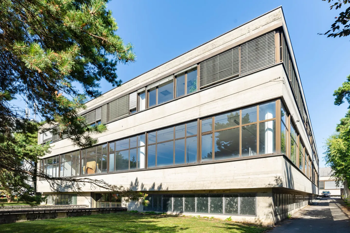 605 m² Fläche - Flexibler Mietvertrag - Foto 2 von 4