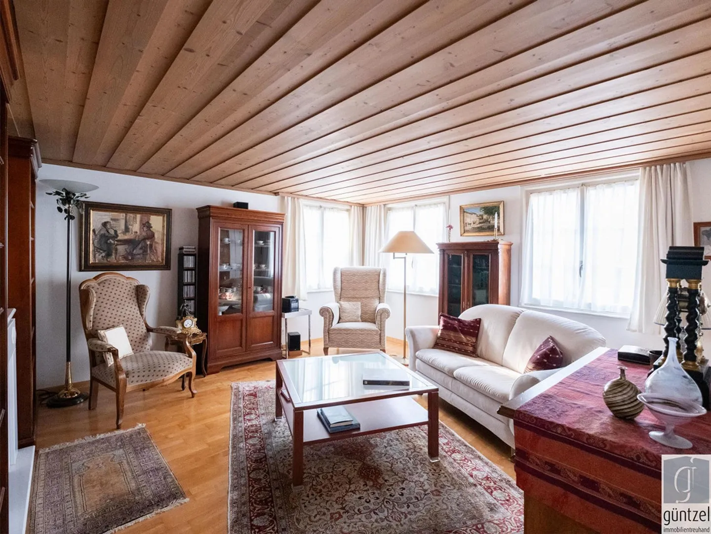 Attractive Old Town House with Retail Space - Photo 8 of 12