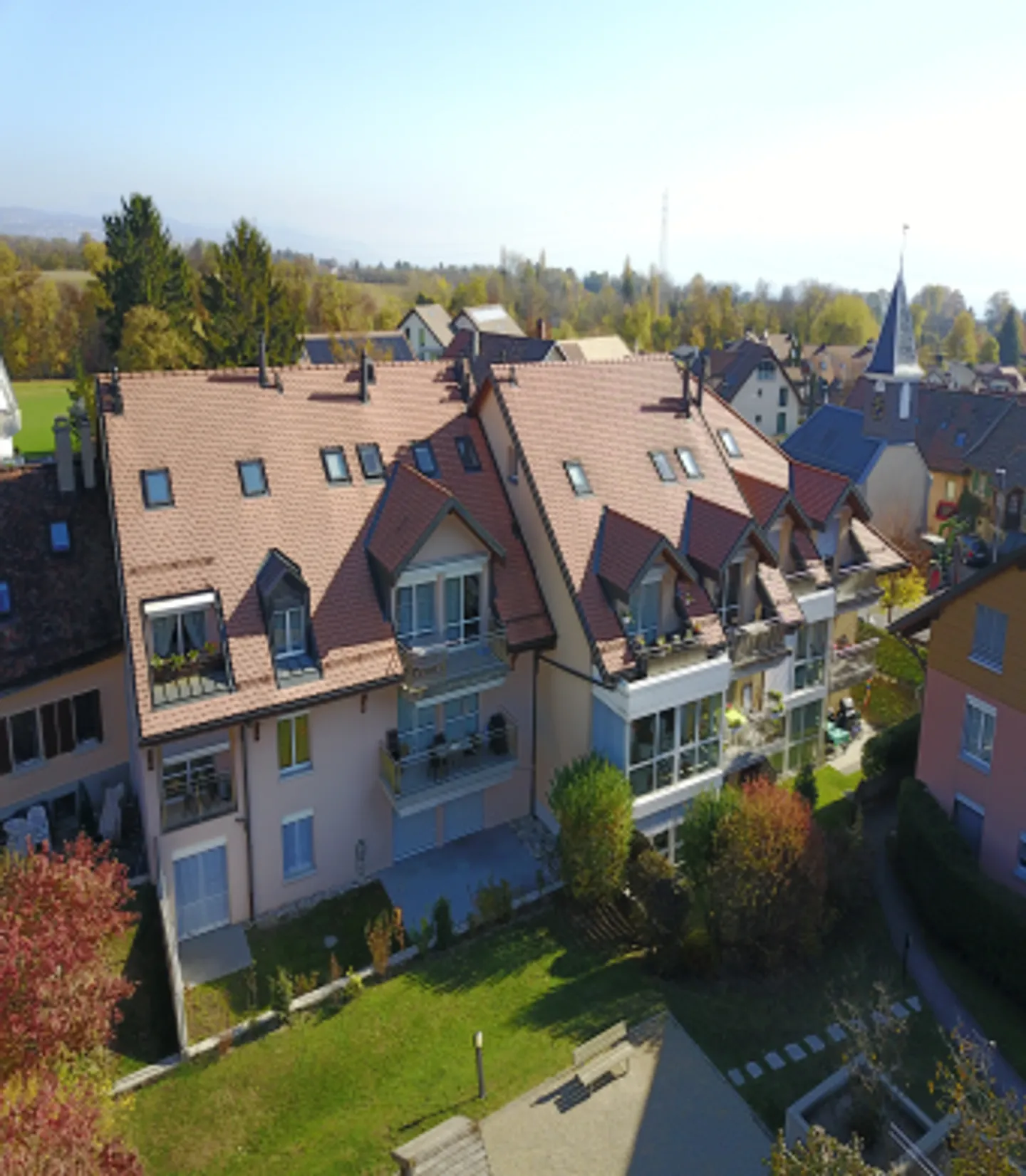 Spazio Commerciale Incantevole a Monnaz - Foto 1 di 1