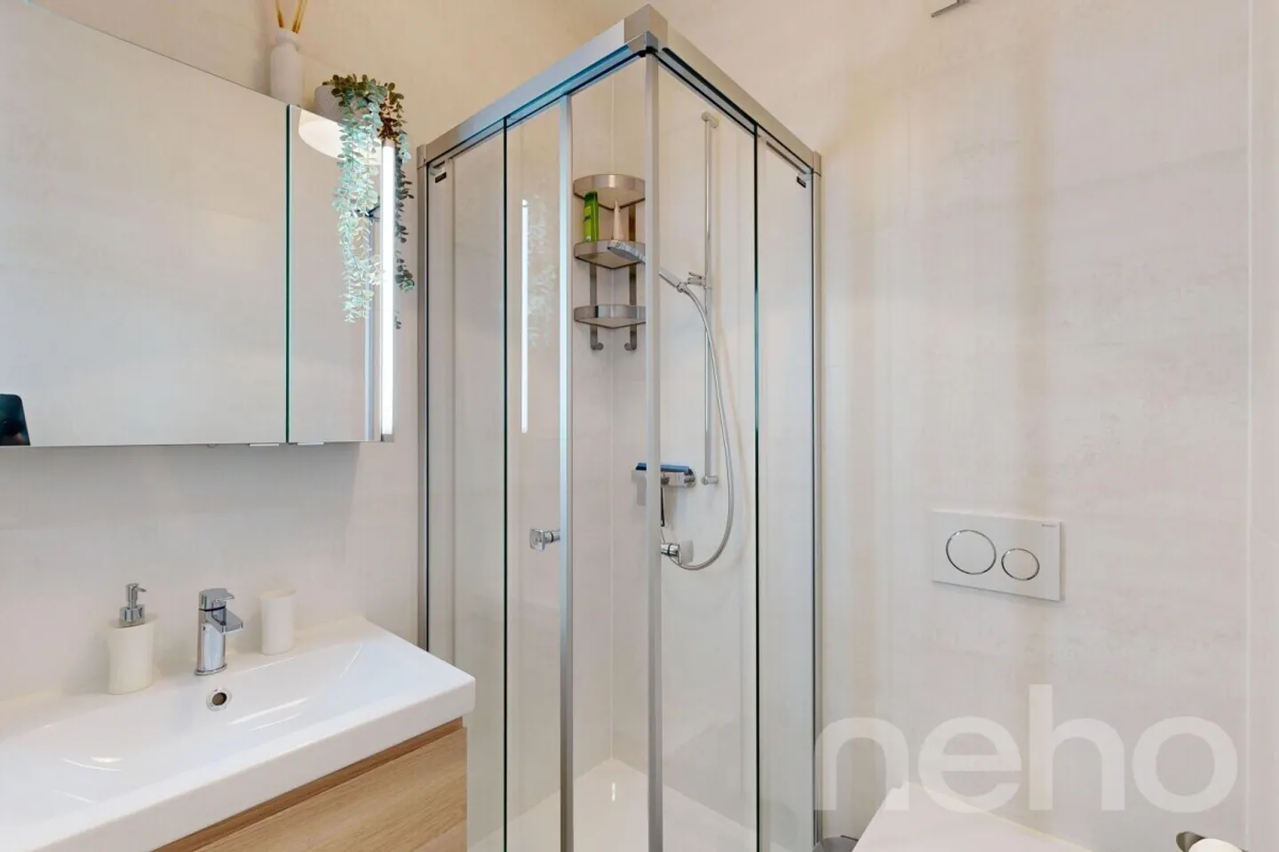 Appartement lumineux de 4 pièces avec balcons et vue dégagée - Photo 11 sur 12