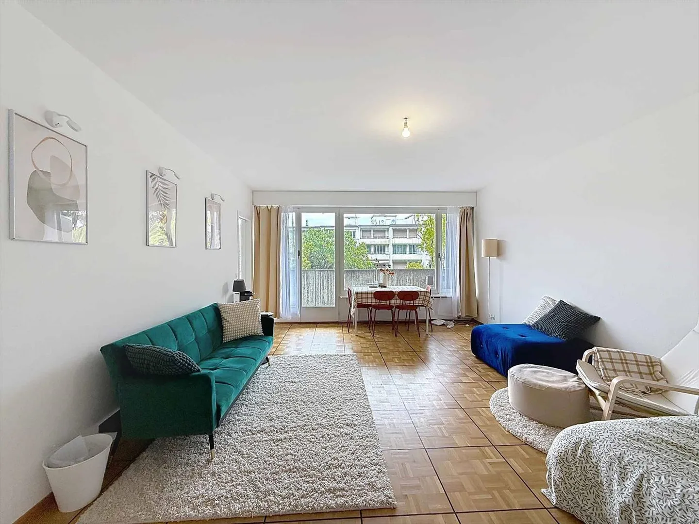 Vente en SI - Agréable appartement 2 pièces dans le quartier de Florissant - Photo 1 sur 6