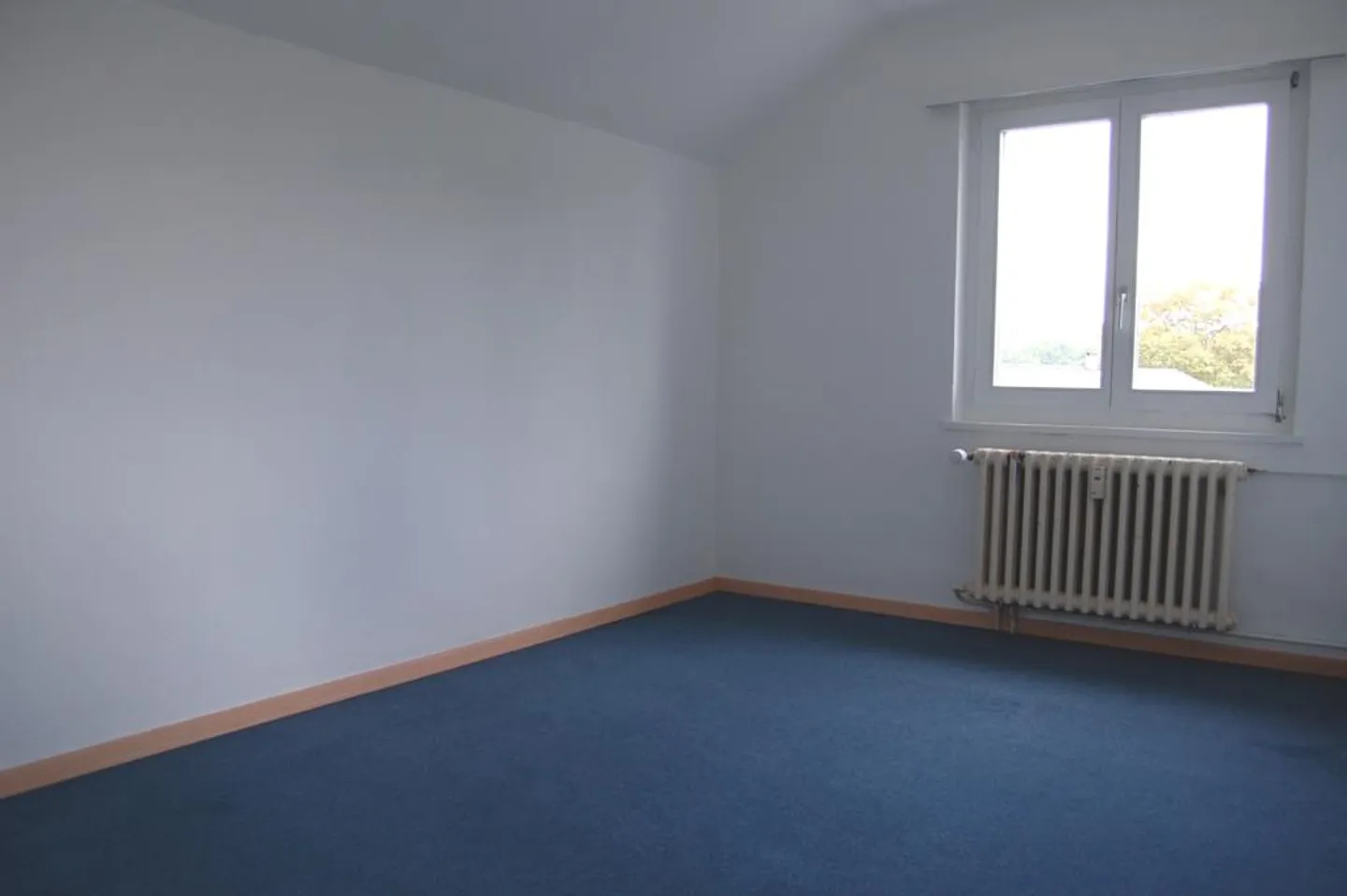 Affordable 3 Room Apartment - Photo 7 of 10