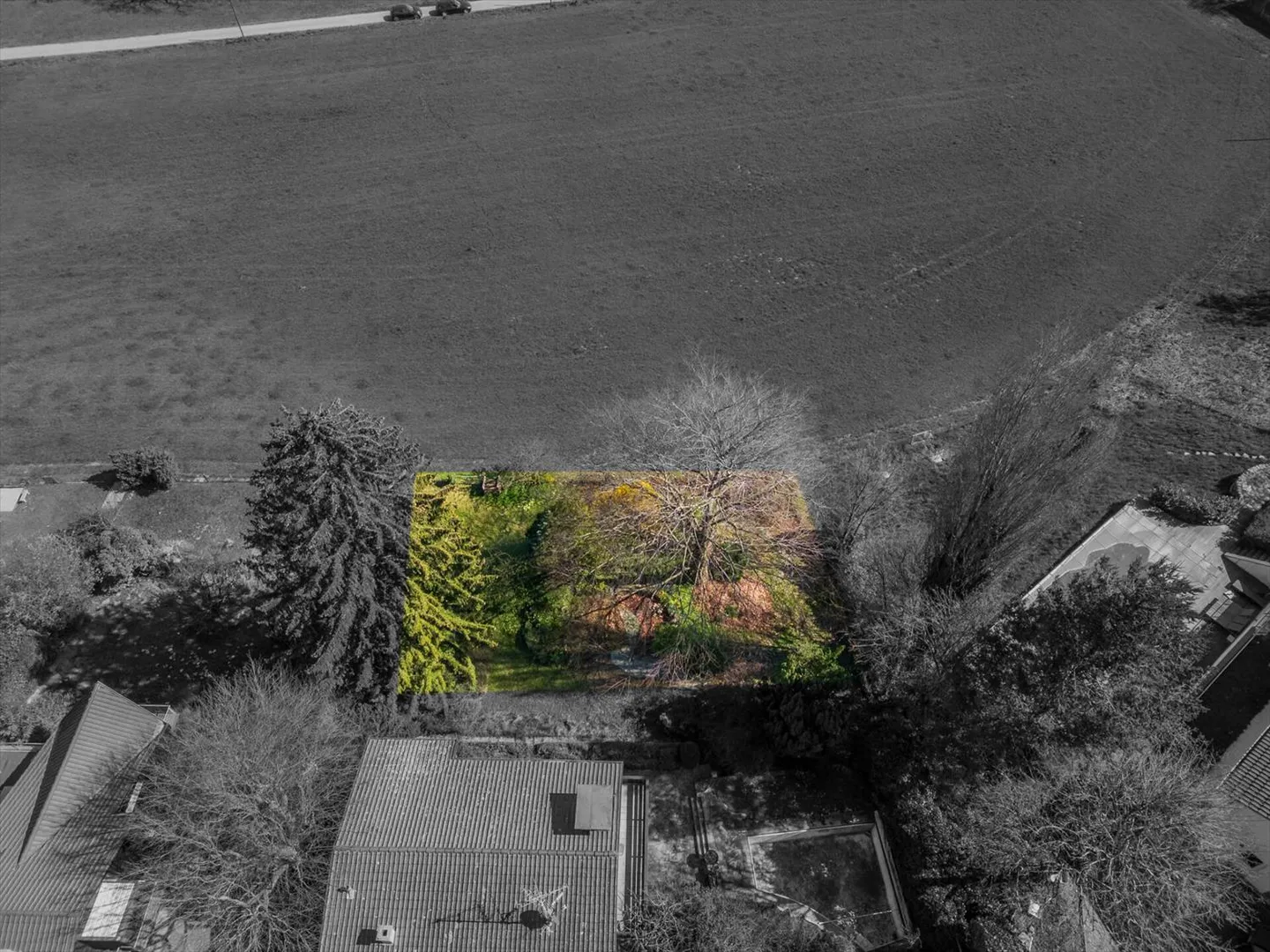 Esclusività: terreno con progetto per investitori o privati - Foto 6 di 9