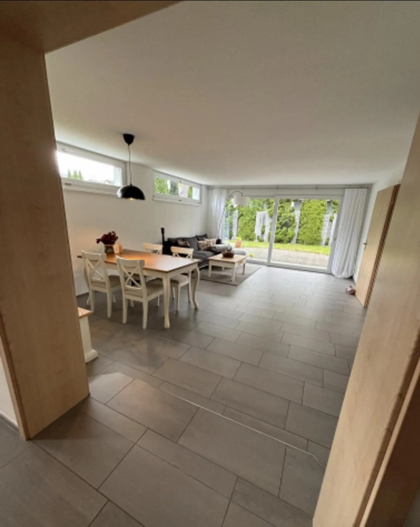 Cozy, bright 2.5-room apartment with garden access - Photo 1 of 9