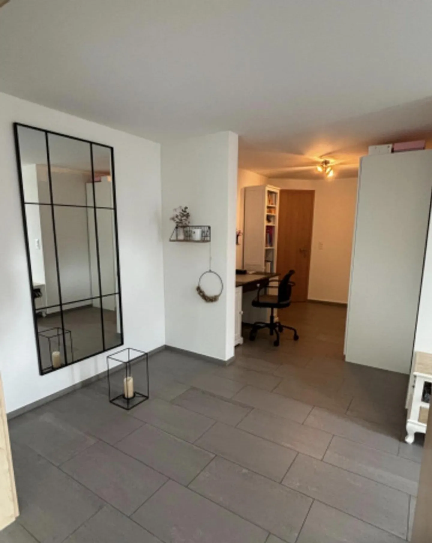 Cozy, bright 2.5-room apartment with garden access - Photo 2 of 9