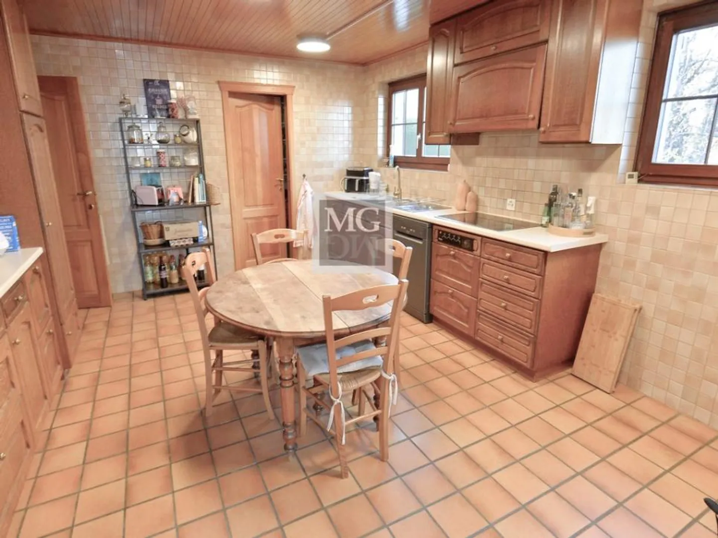 Una villa con vista lago, calma e volumi generosi? - Foto 5 di 12