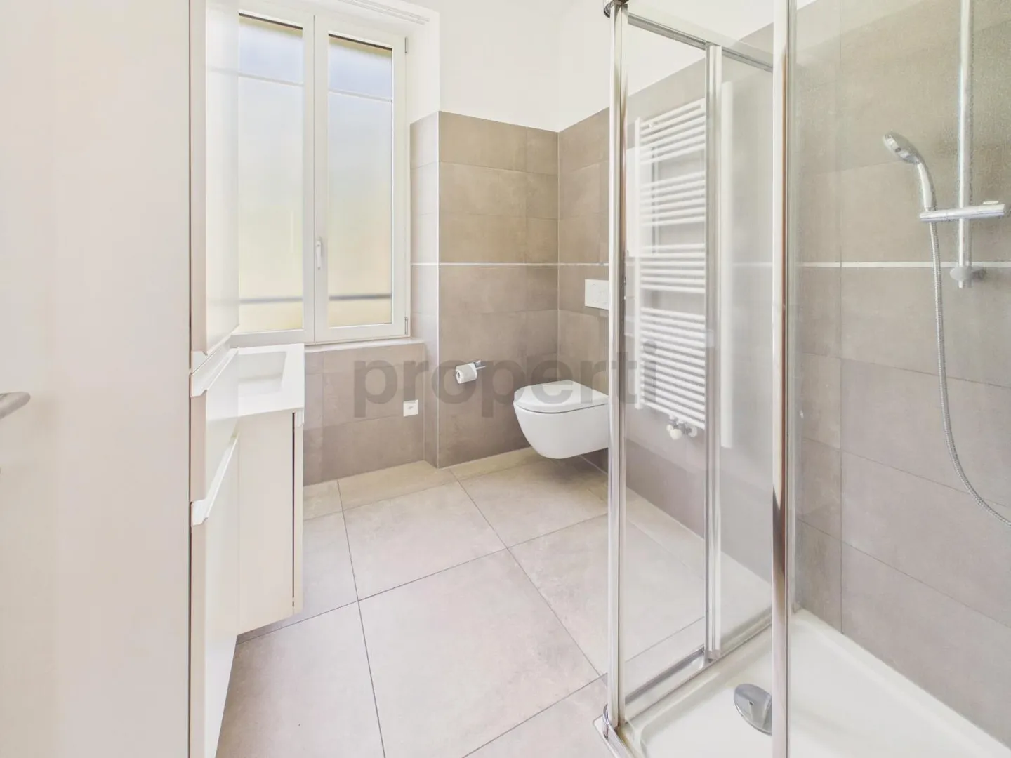 Elegant multiplex house with 10.5 rooms and balcony, Acquarossa - Photo 7 of 11