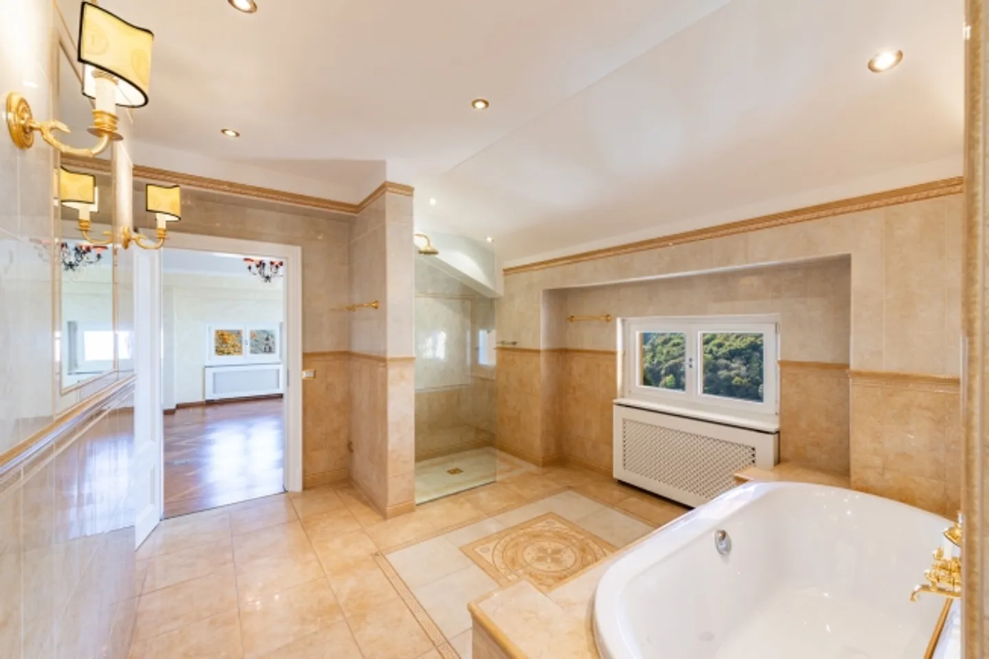 13.5 Room villa - Photo 17 of 18