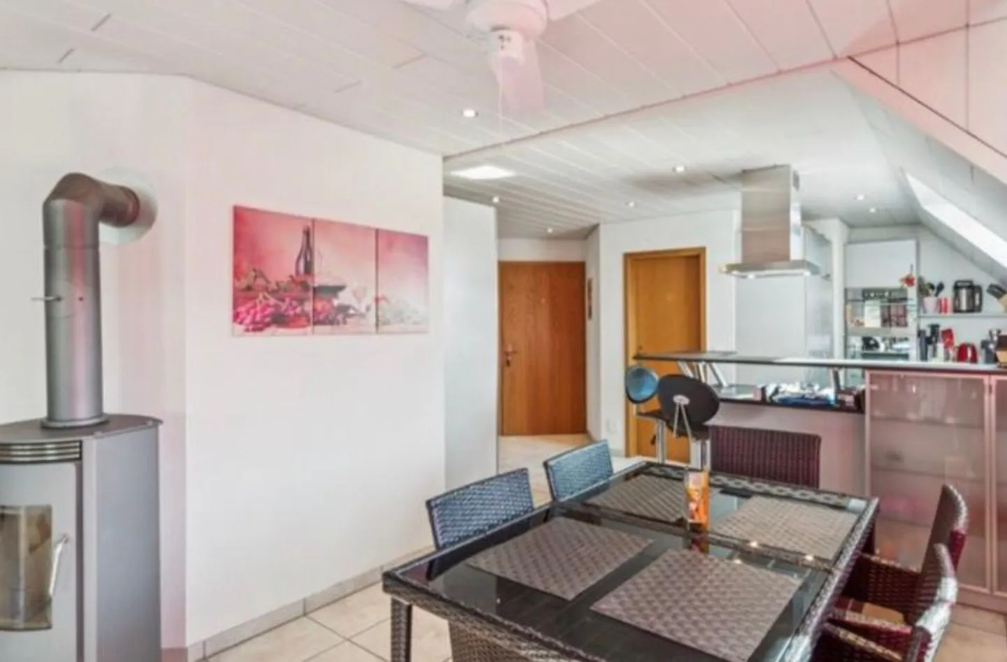 Stilvolle Duplexwohnung in Dotzigen - Foto 4 von 15