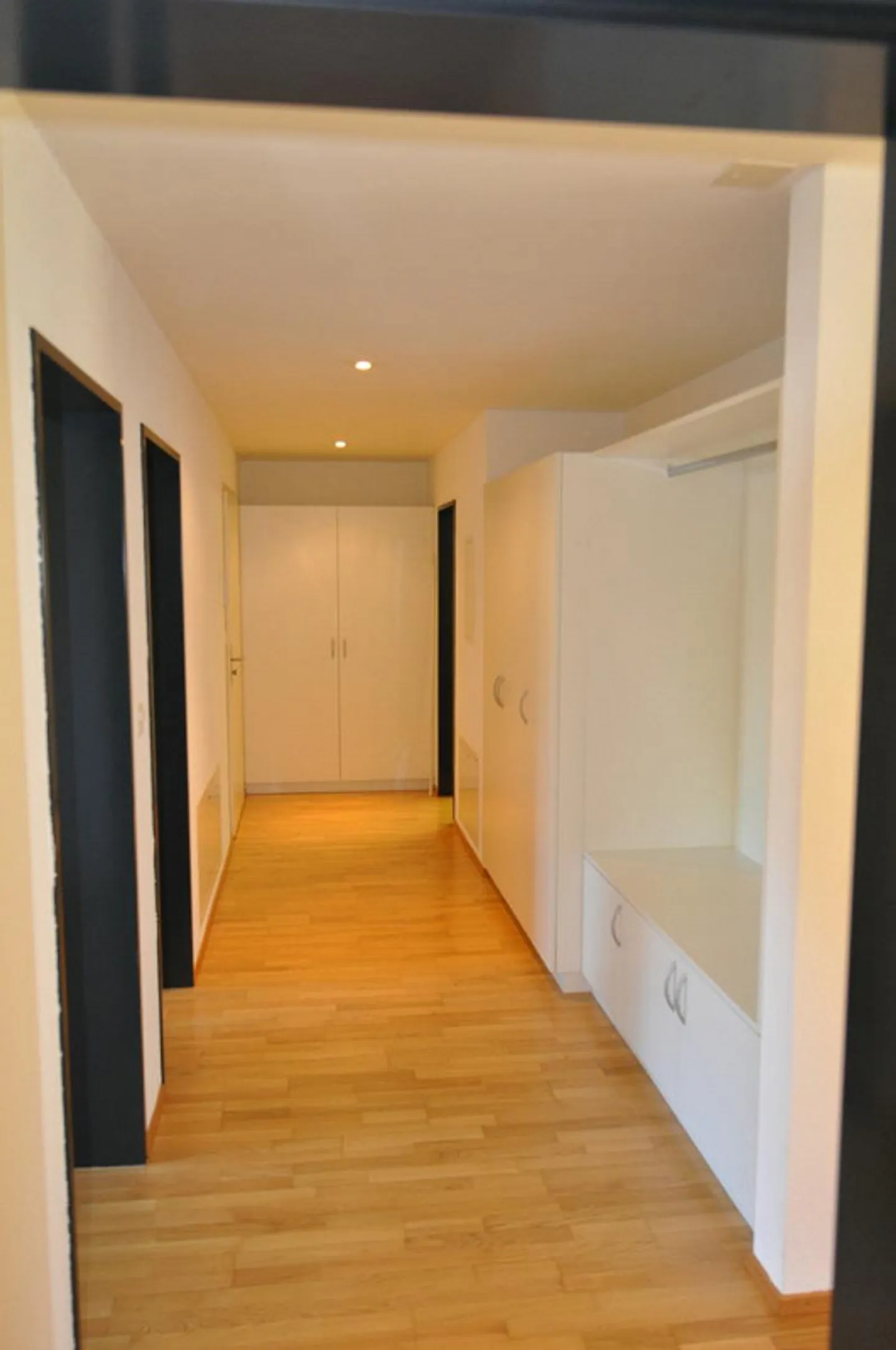 Exclusive Apartment in Grüntalpark – Comfortable Living in Prime Location - Photo 4 of 13