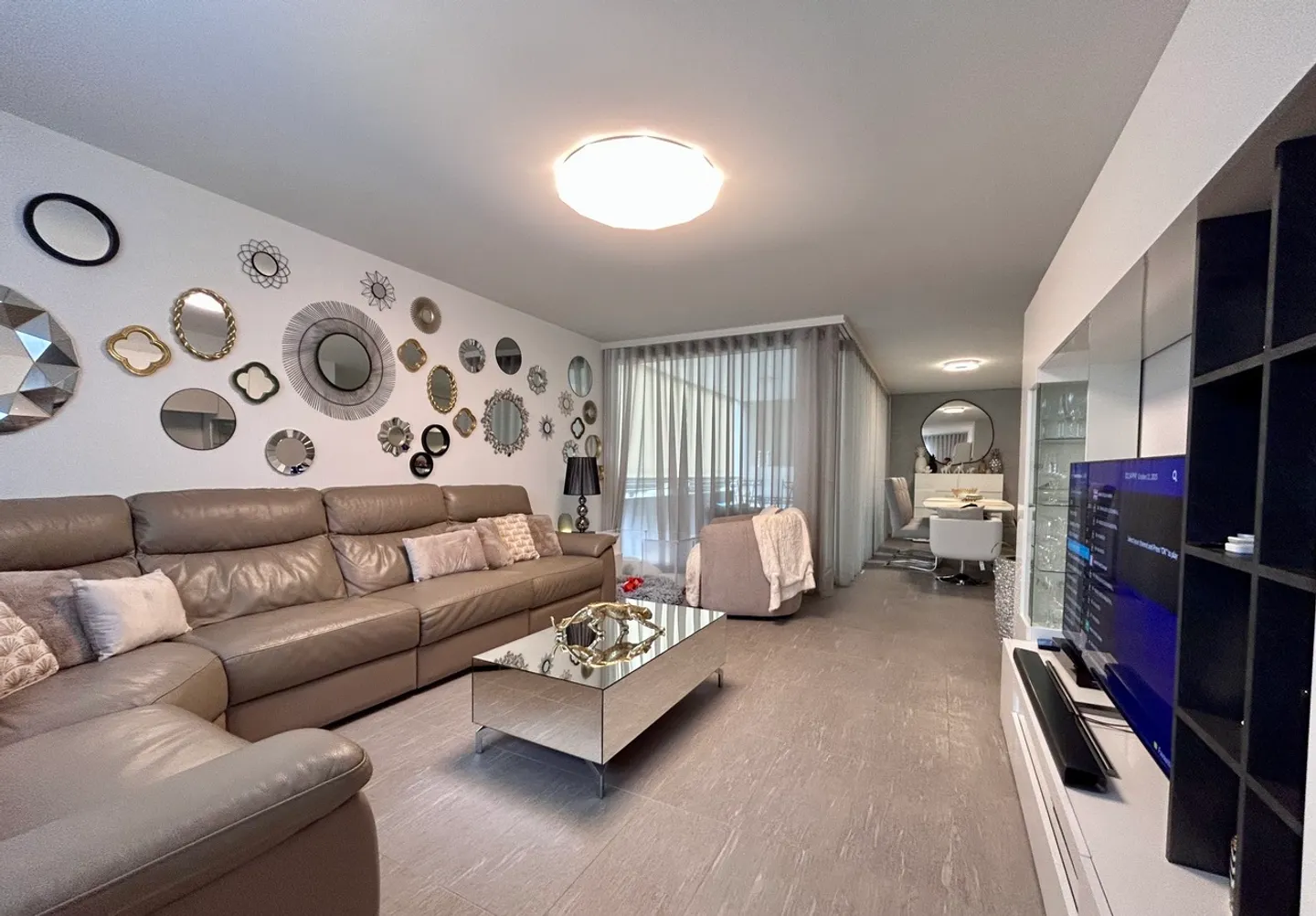 Cozy Apartment with Loggia - Photo 9 of 11