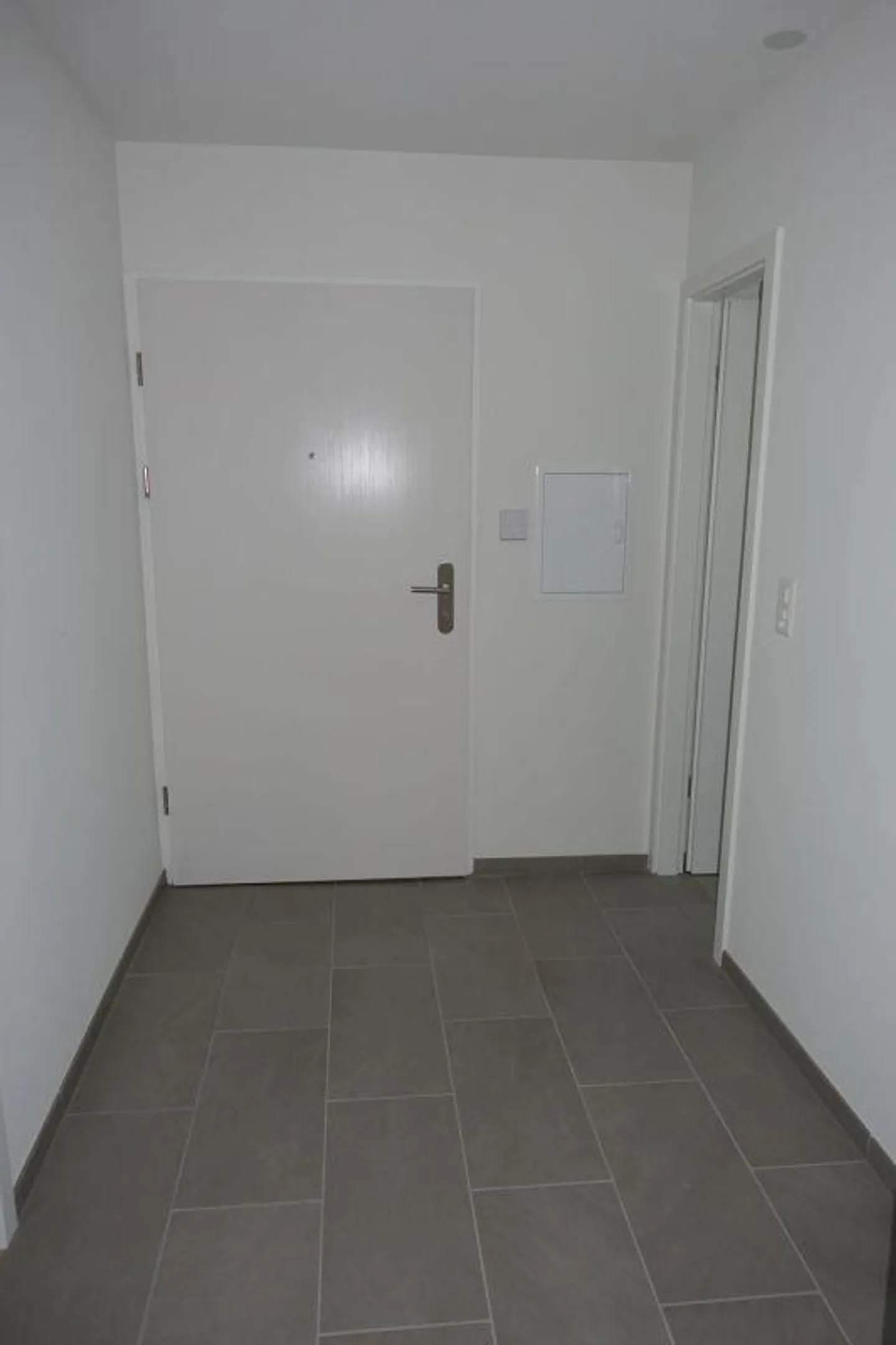 Moderne Wohnung in Reinach - Foto 6 von 17
