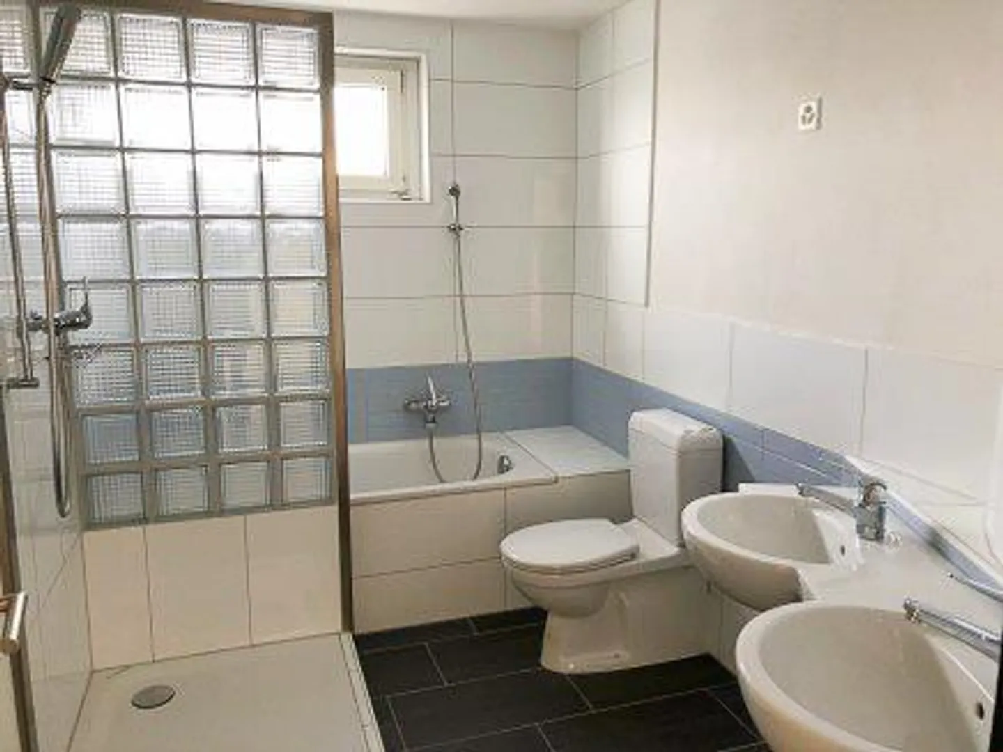 5 ½ Zimmer-Wohnung in Hegnau mieten - Foto 5 von 12