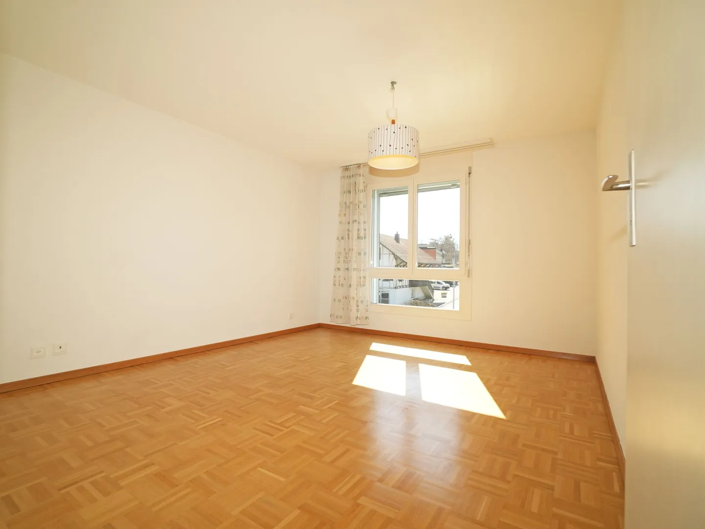 Sonnige 5.5-Zimmer-Wohnung mit Terrasse - Foto 15 von 22