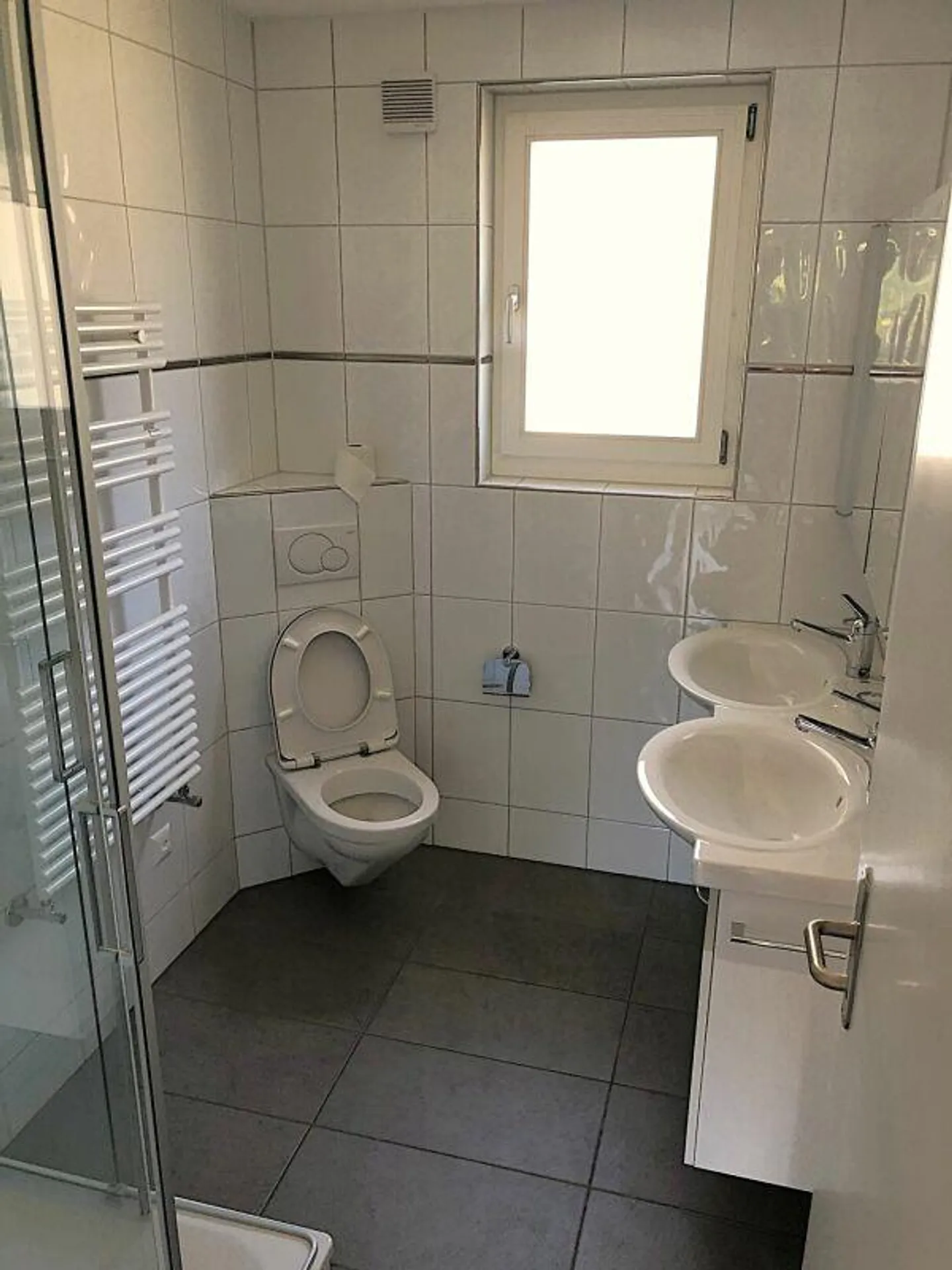 Casa unifamiliare ben tenuta di 5,5 locali con garage - Foto 13 di 15