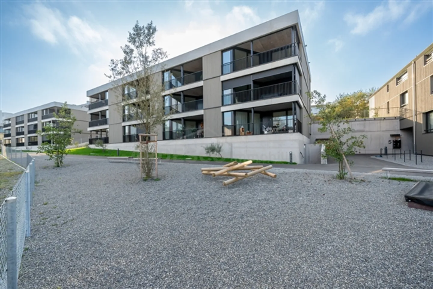 Dreaming Allowed! - Photo 5 of 5