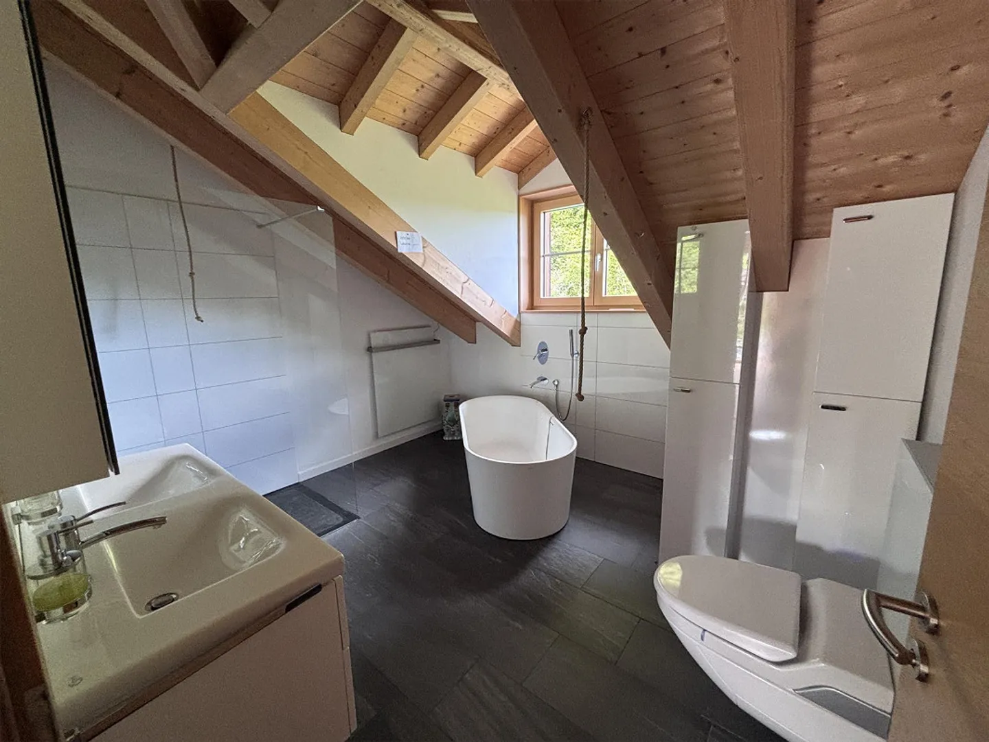 Charming 4.5-Room House with Scenic Views and Nature-Friendly Living - Photo 19 of 23